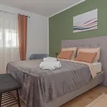 Stunning In * Šibenik