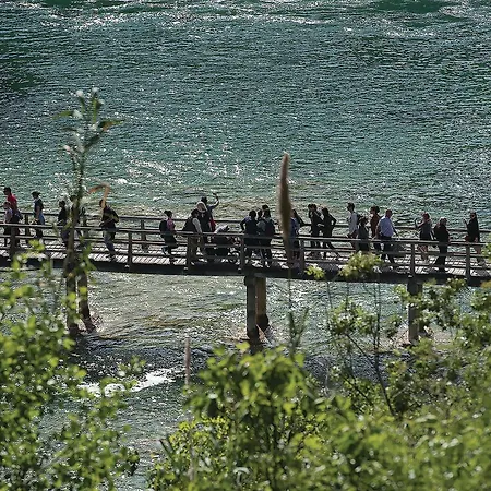 2 Bedroom Awesome In