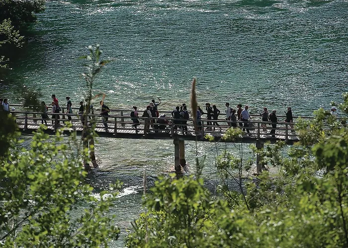 2 Bedroom Awesome In