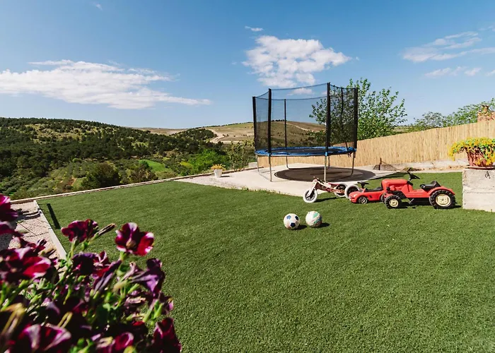 2 Bedroom Awesome In