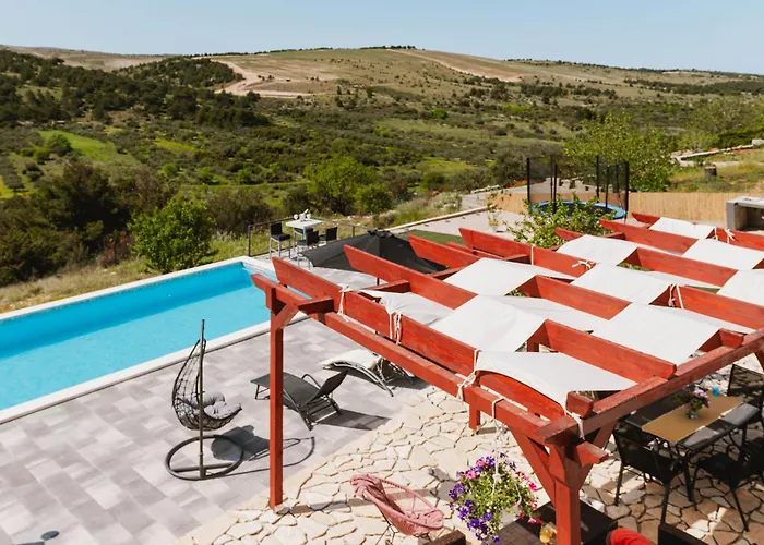 2 Bedroom Awesome In