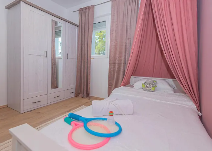 2 Bedroom Awesome In